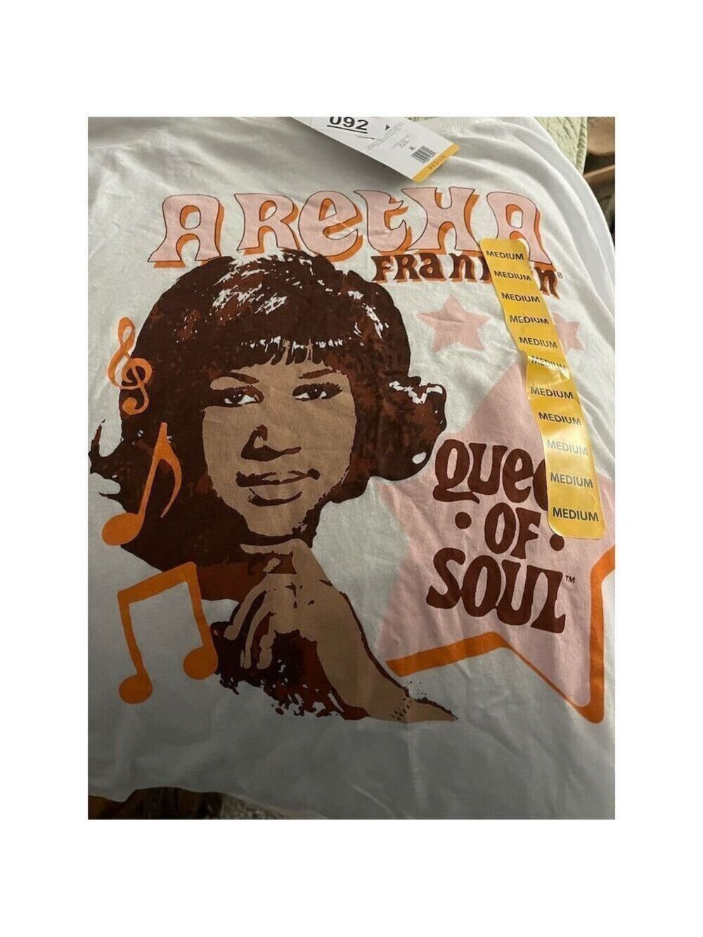 Aretha Franklin "Queen of Soul" Graphic Tee Unisex M White Casual Shirt - Picture 3 of 3